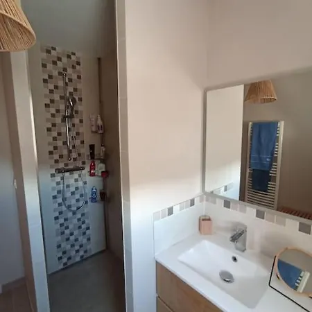 Villa Maison Familiale Avec Piscine *